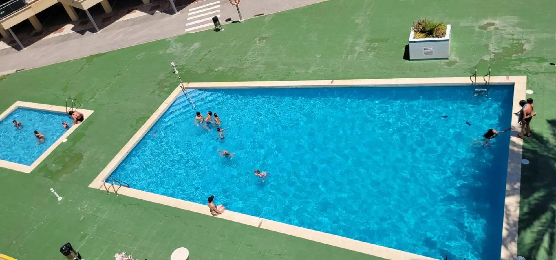 Apartamento Frente Al Mar Con Wifi Y Parking. Cambrils Hiszpania